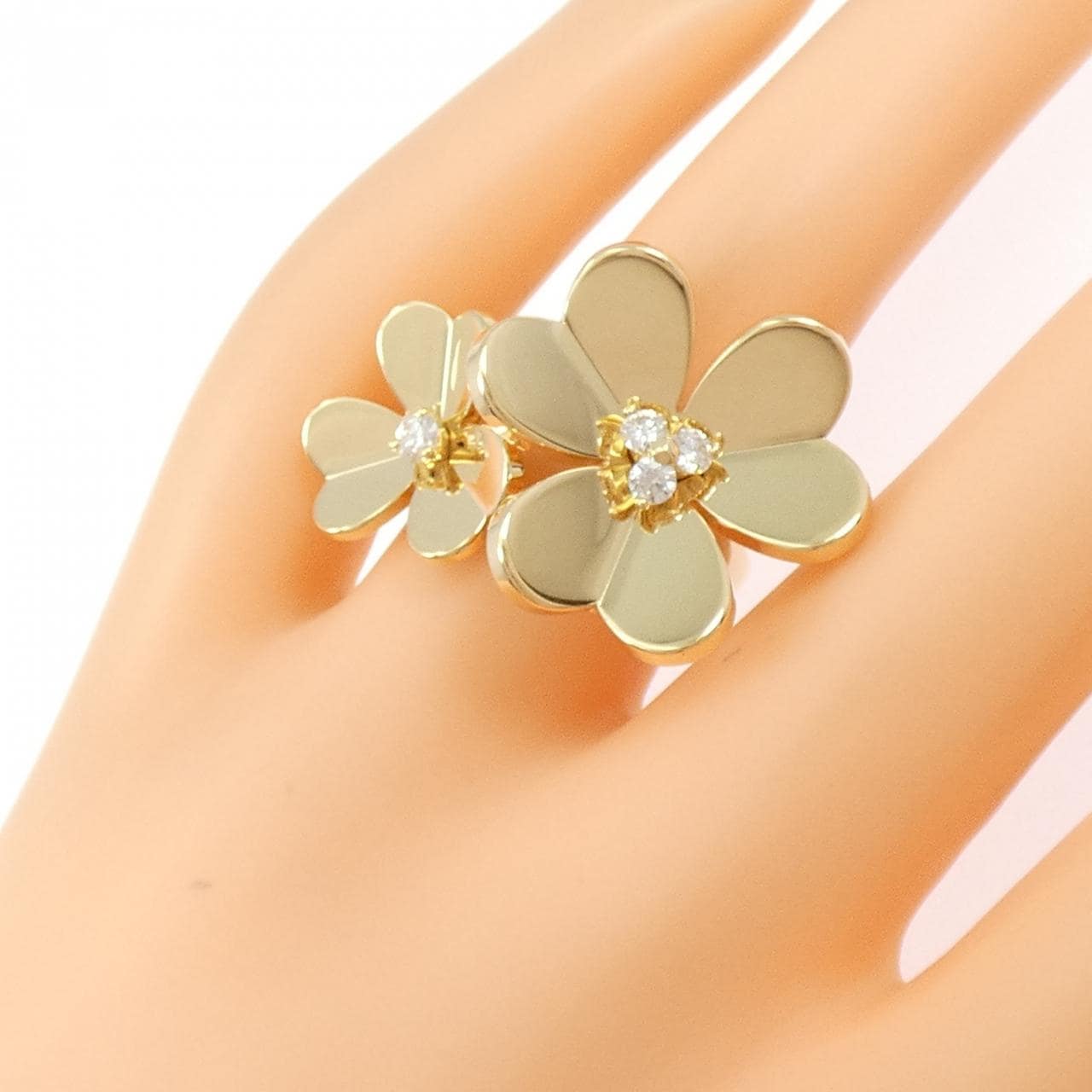 ヴァンクリーフ&アーペル フリヴォル アントレ レ ドア リング