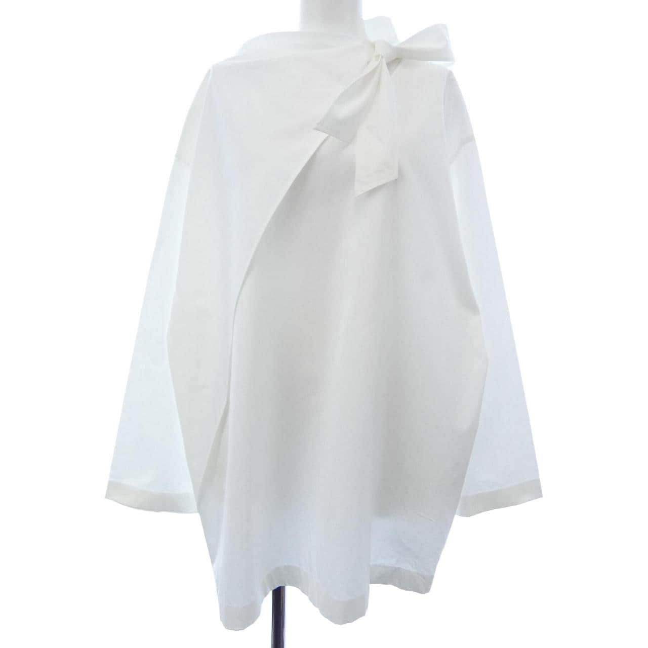 エルメス HERMES カレーシュ 2H0609DB トップス