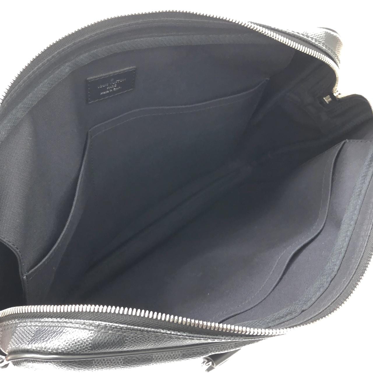 ルイヴィトン ダミエ グラフィット ポルト ドキュマン ヴォワヤージュ PM N41478 バッグ