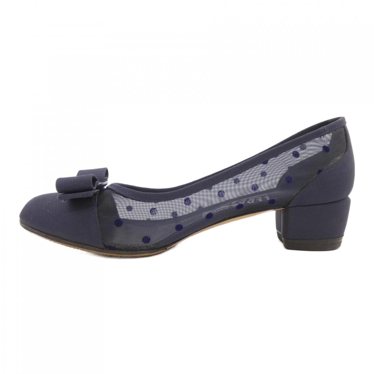 サルヴァトーレフェラガモ SALVATORE FERRAGAMO パンプス