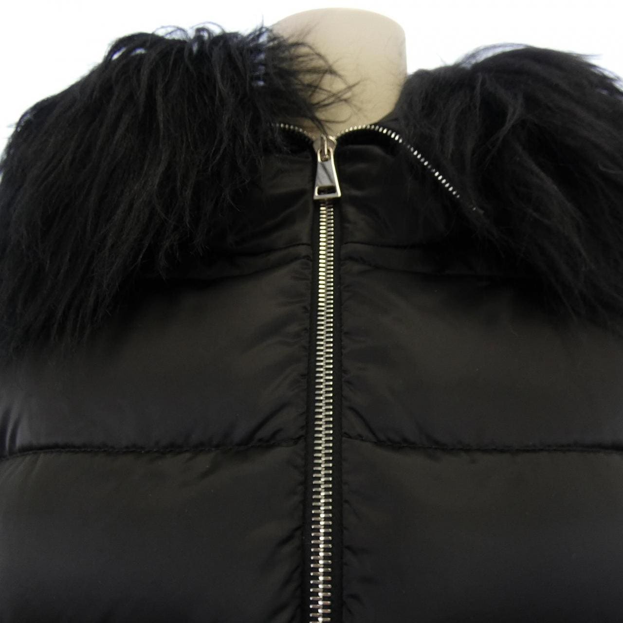 MONCLER MONCLER CUPIDONE Down Coat