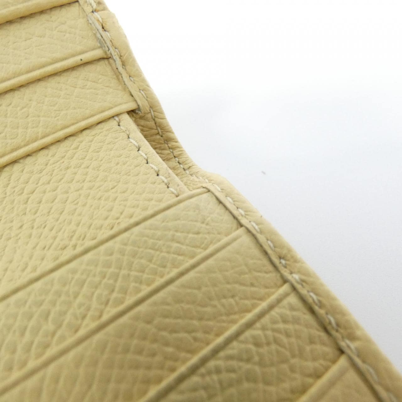 サルヴァトーレフェラガモ 22 C877 財布