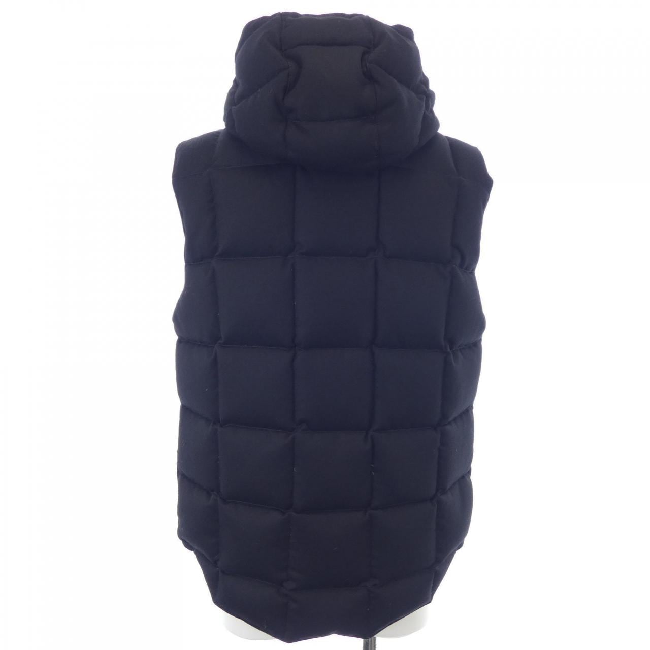 モンクレール MONCLER 54272 CHARTR ダウンベスト