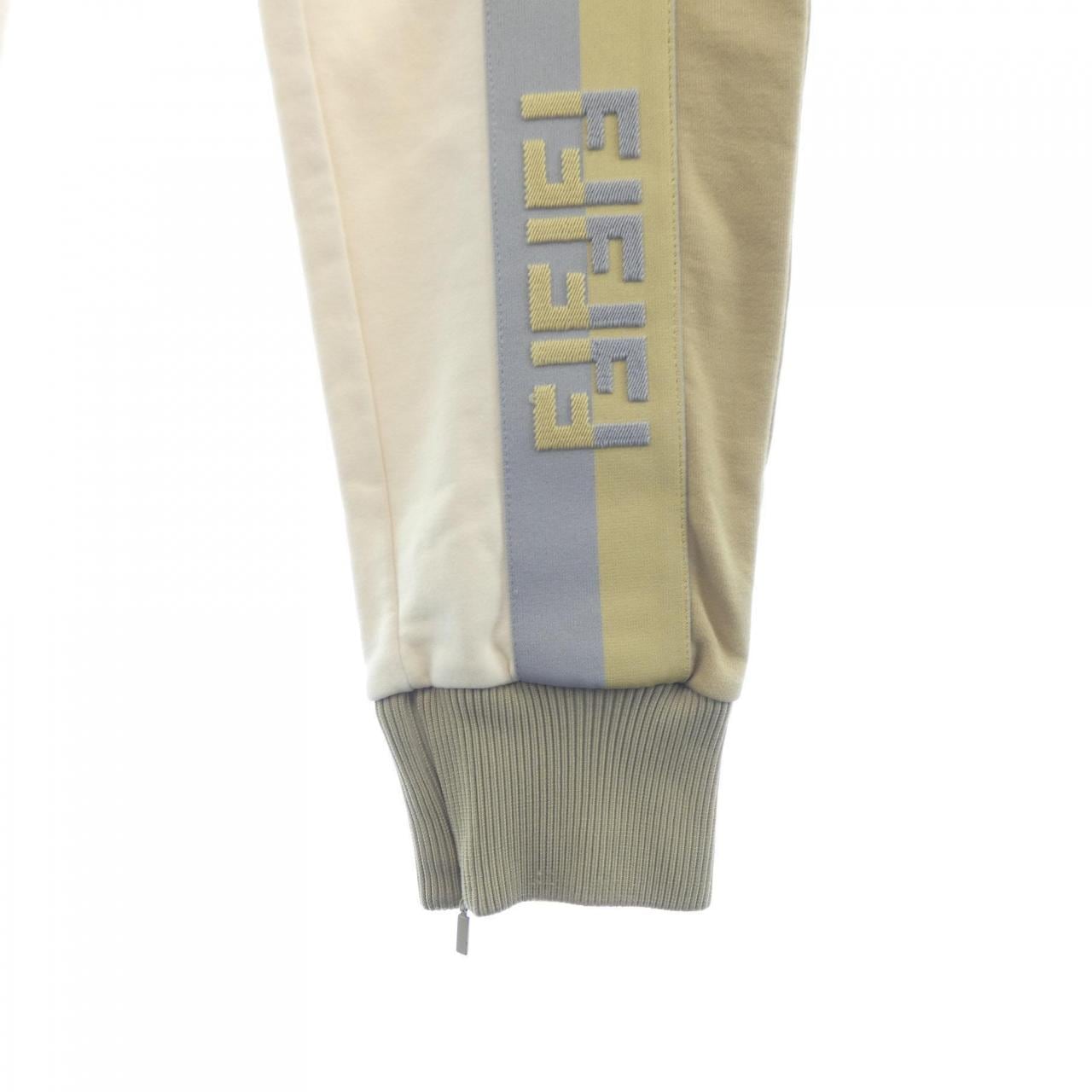 フェンディ FENDI FAB562 A529 パンツ