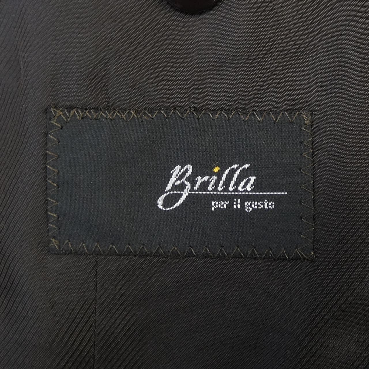 ブリッラ Brilla スーツ
