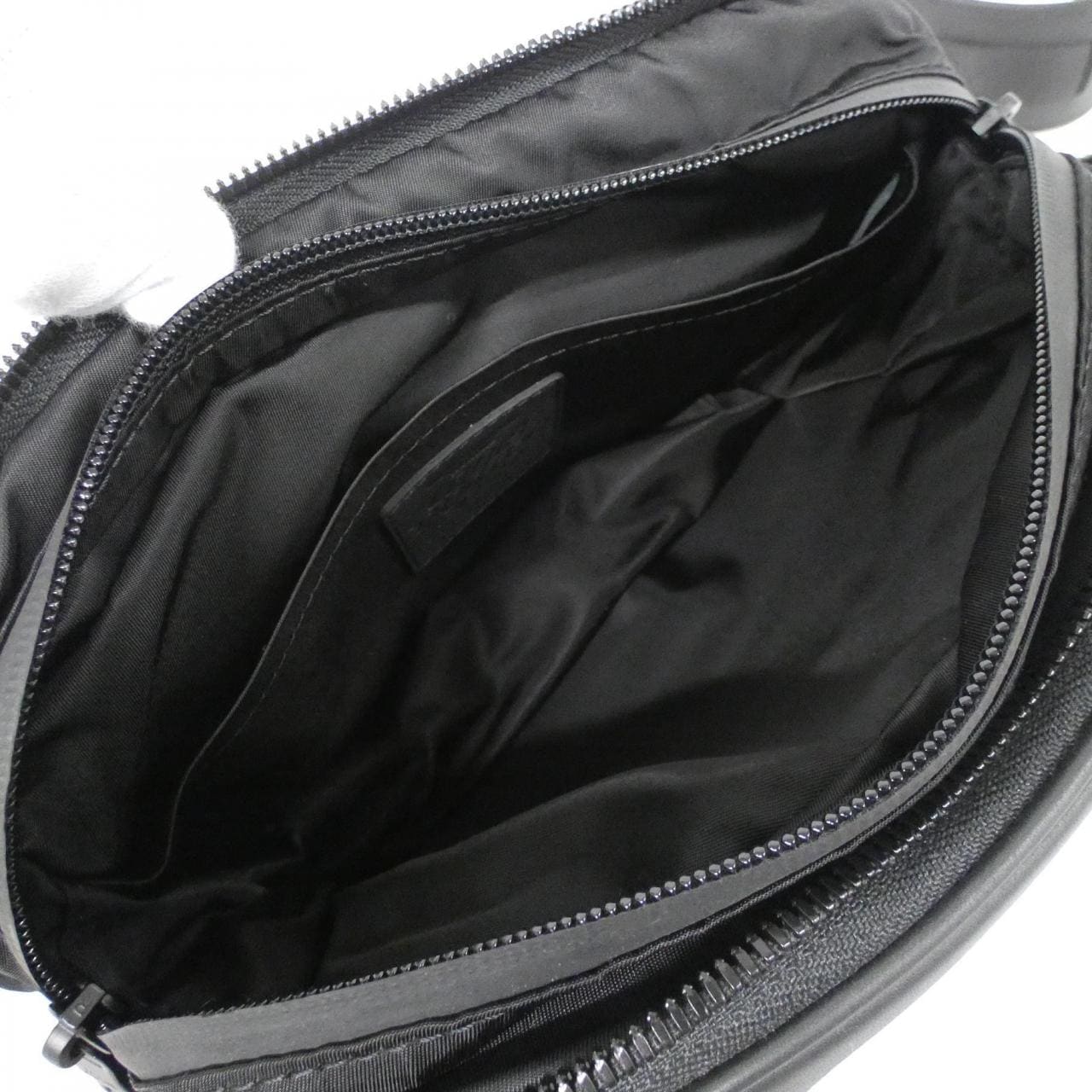 ルイヴィトン LOUIS VUITTON 2054 エクスパンダブル メッセンジャー M55698 ショルダーバッグ