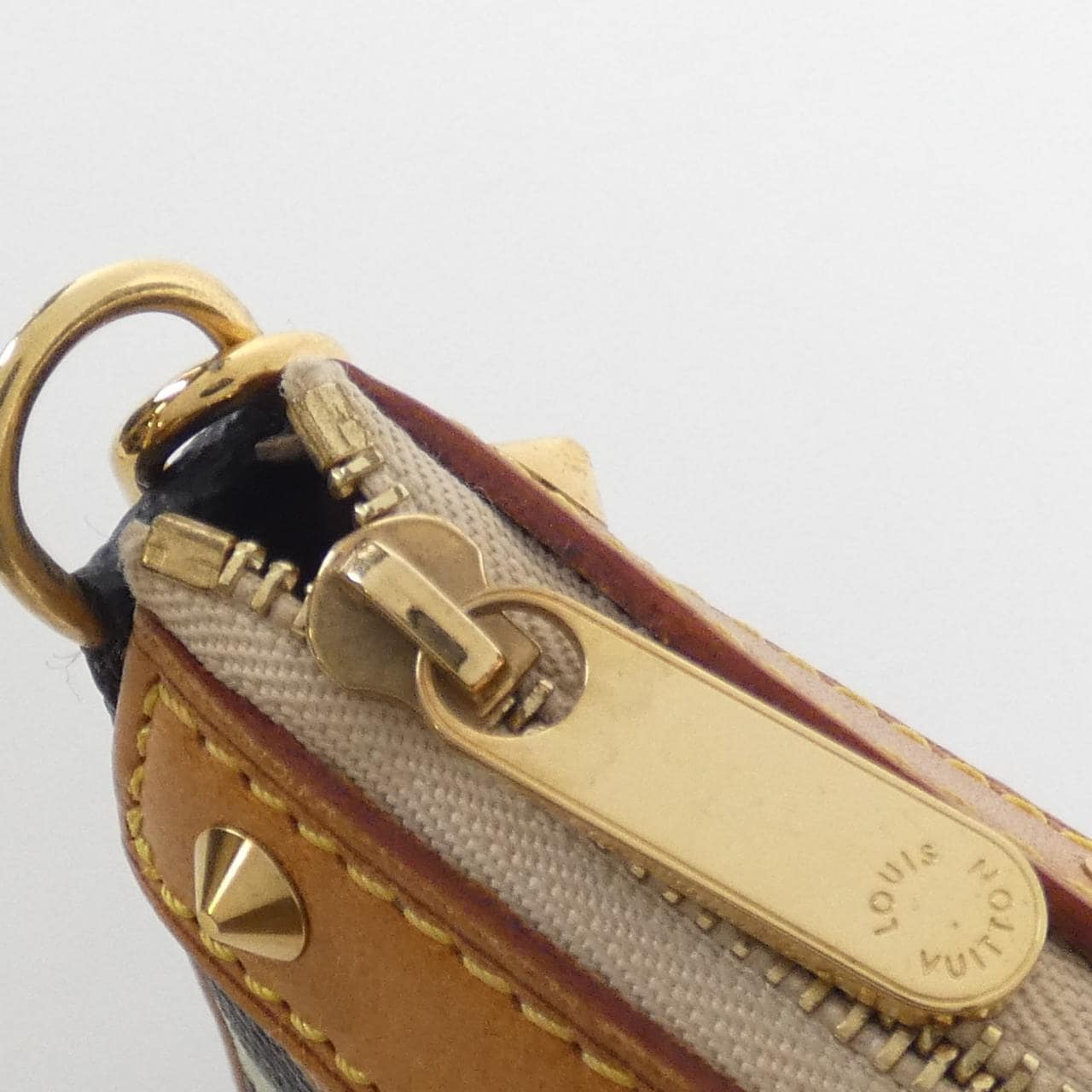 ルイヴィトン マルチカラー ポシェット アクセソワール M92648 アクセサリーポーチ