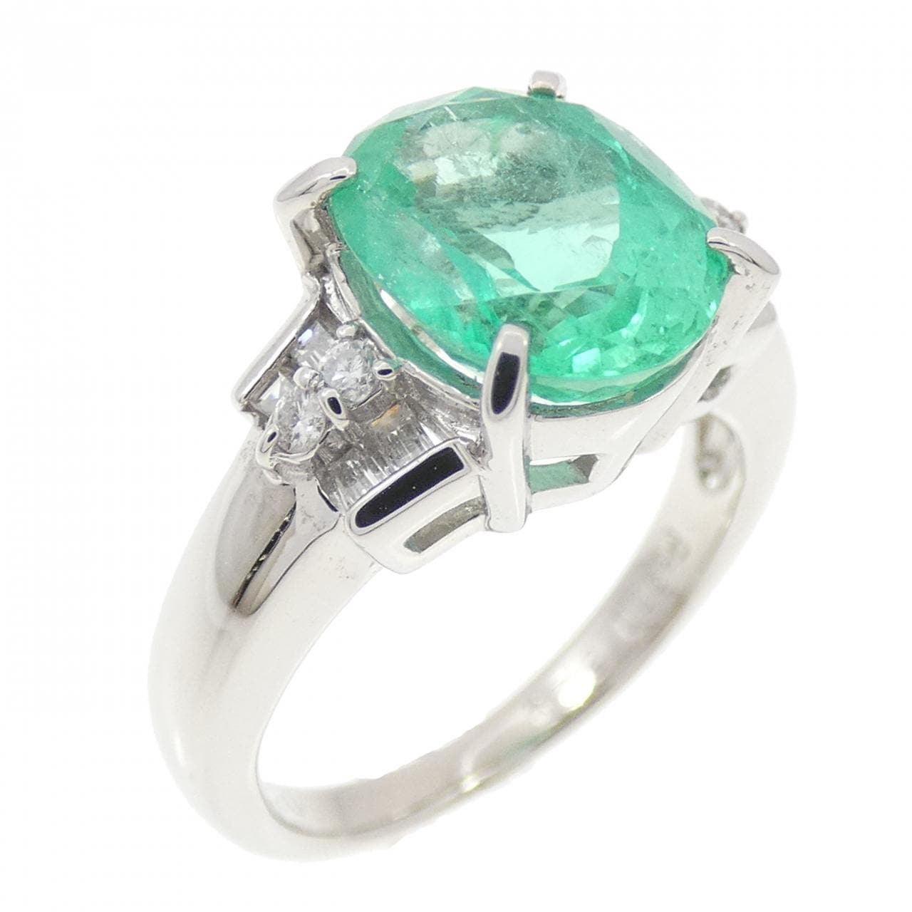 PT900 エメラルド リング 2.29CT