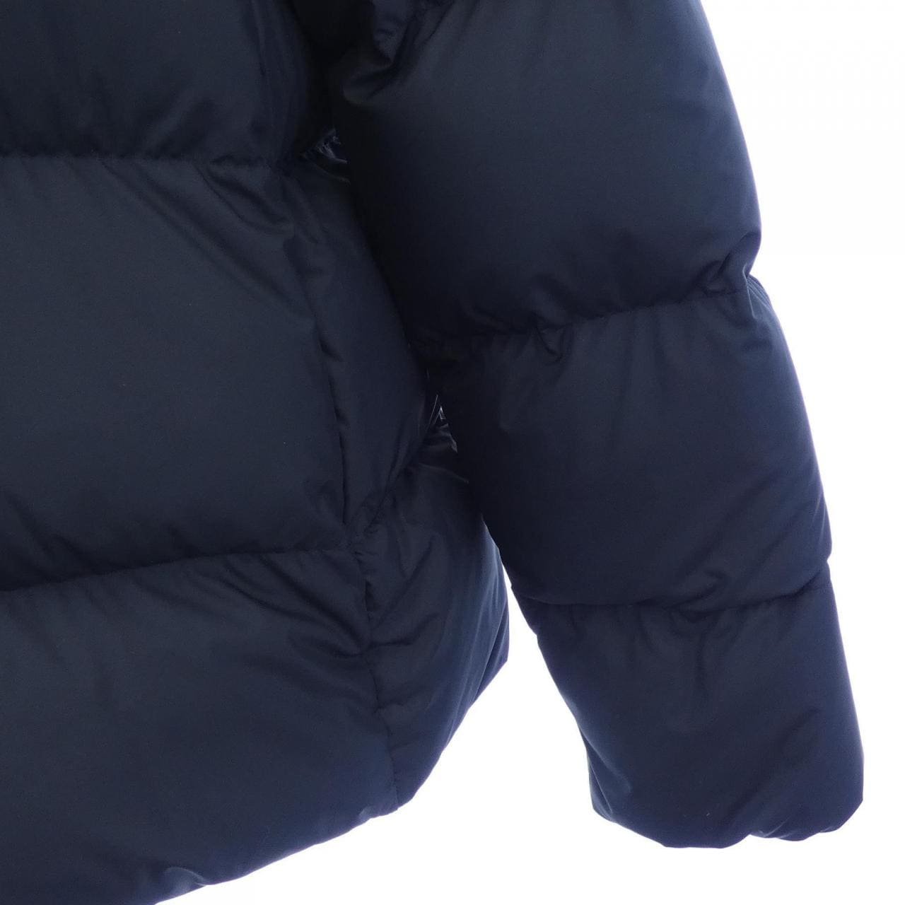 【新品】モンクレール MONCLER MAUZUN ダウンジャケット