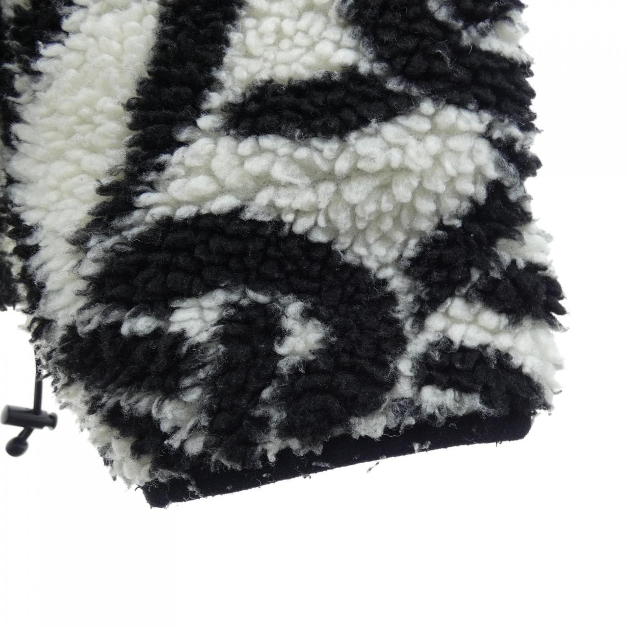 SUPREME凱爾特結夾克