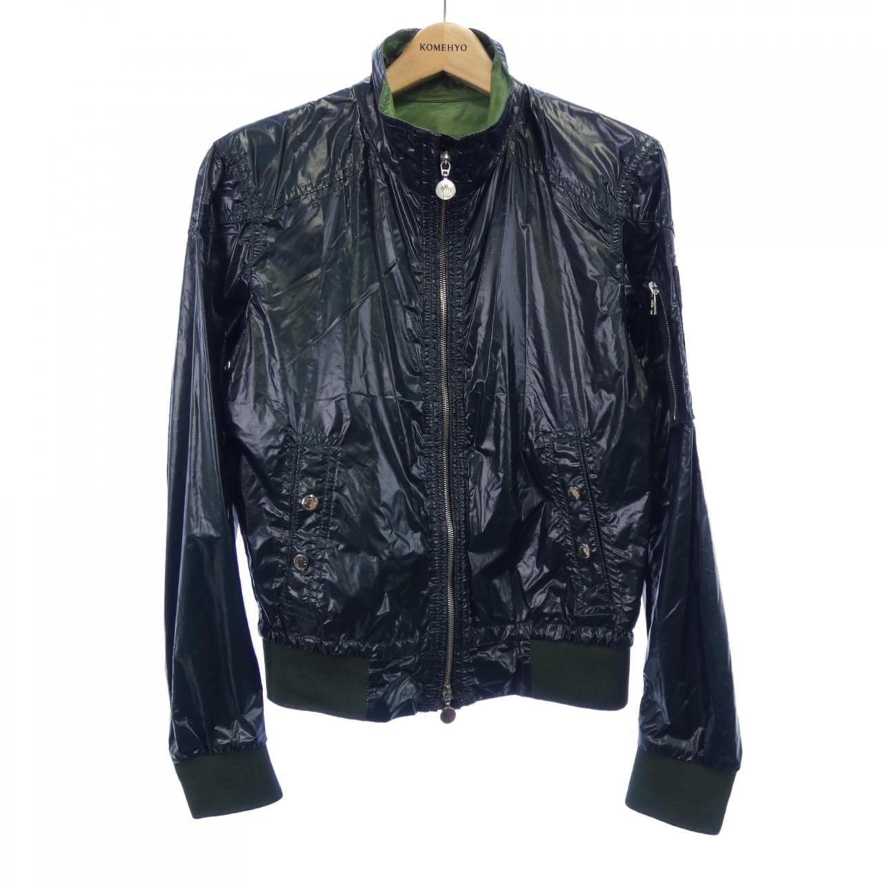 モンクレール MONCLER 40035/50 ブルゾン