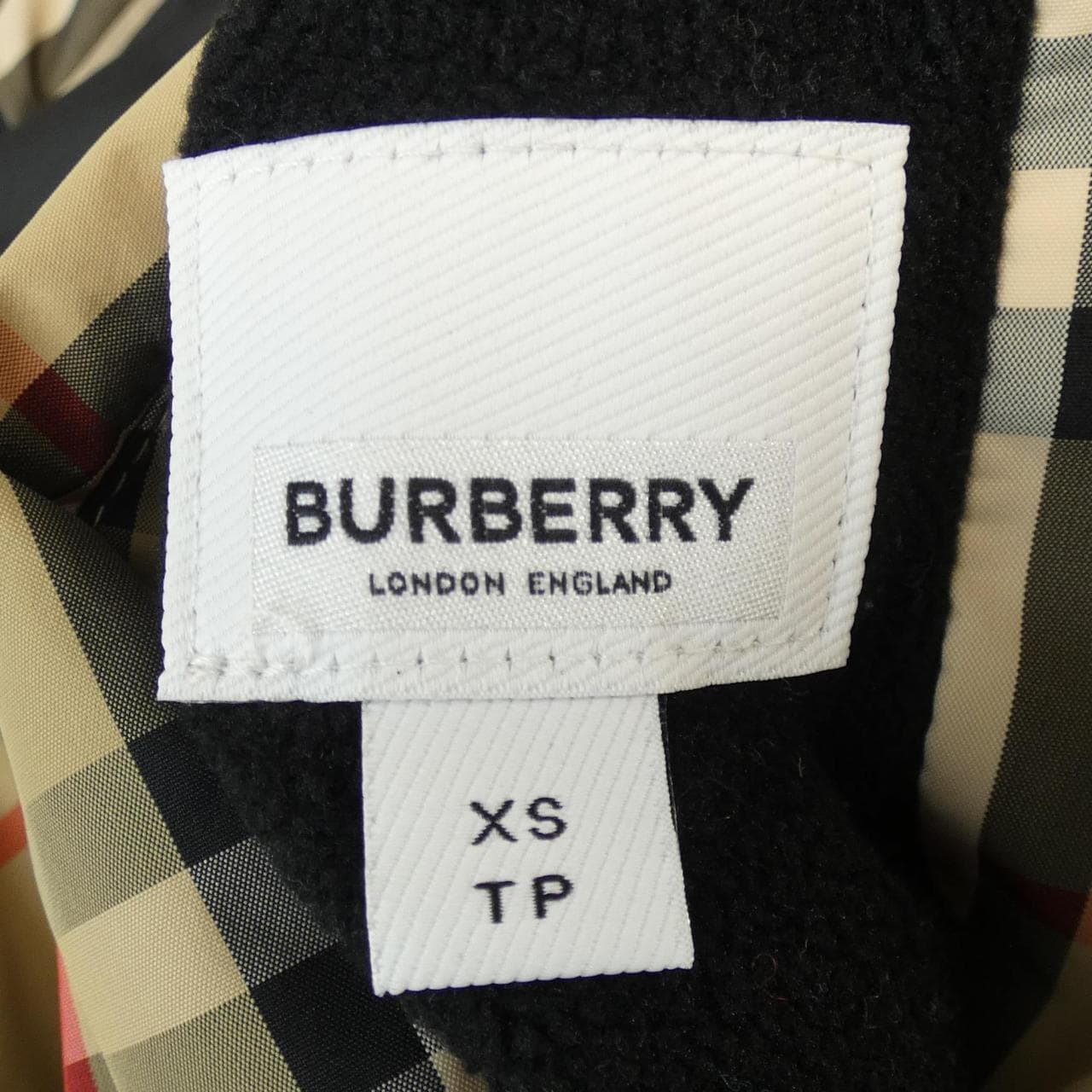 バーバリー BURBERRY ダウンジャケット