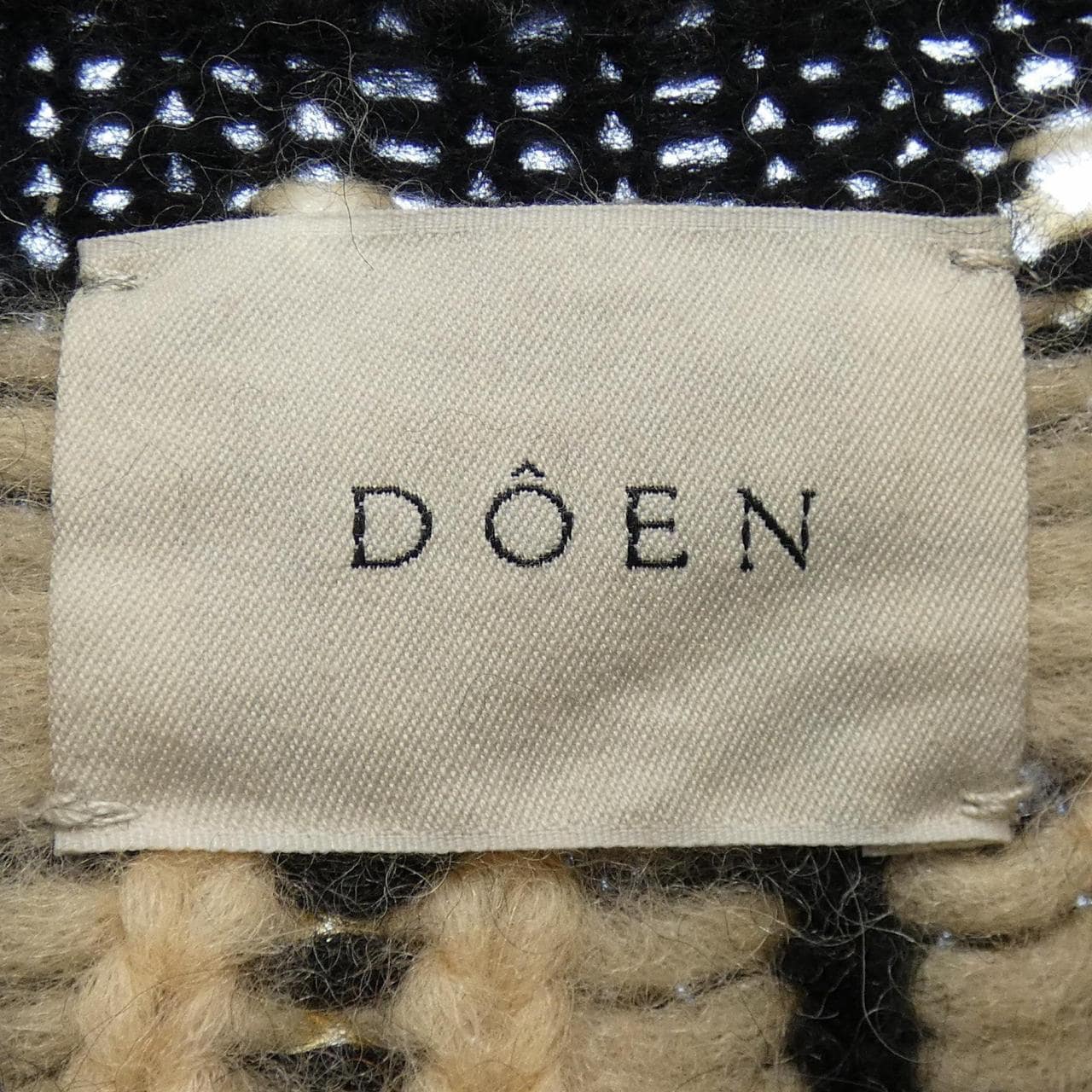 DOEN knit