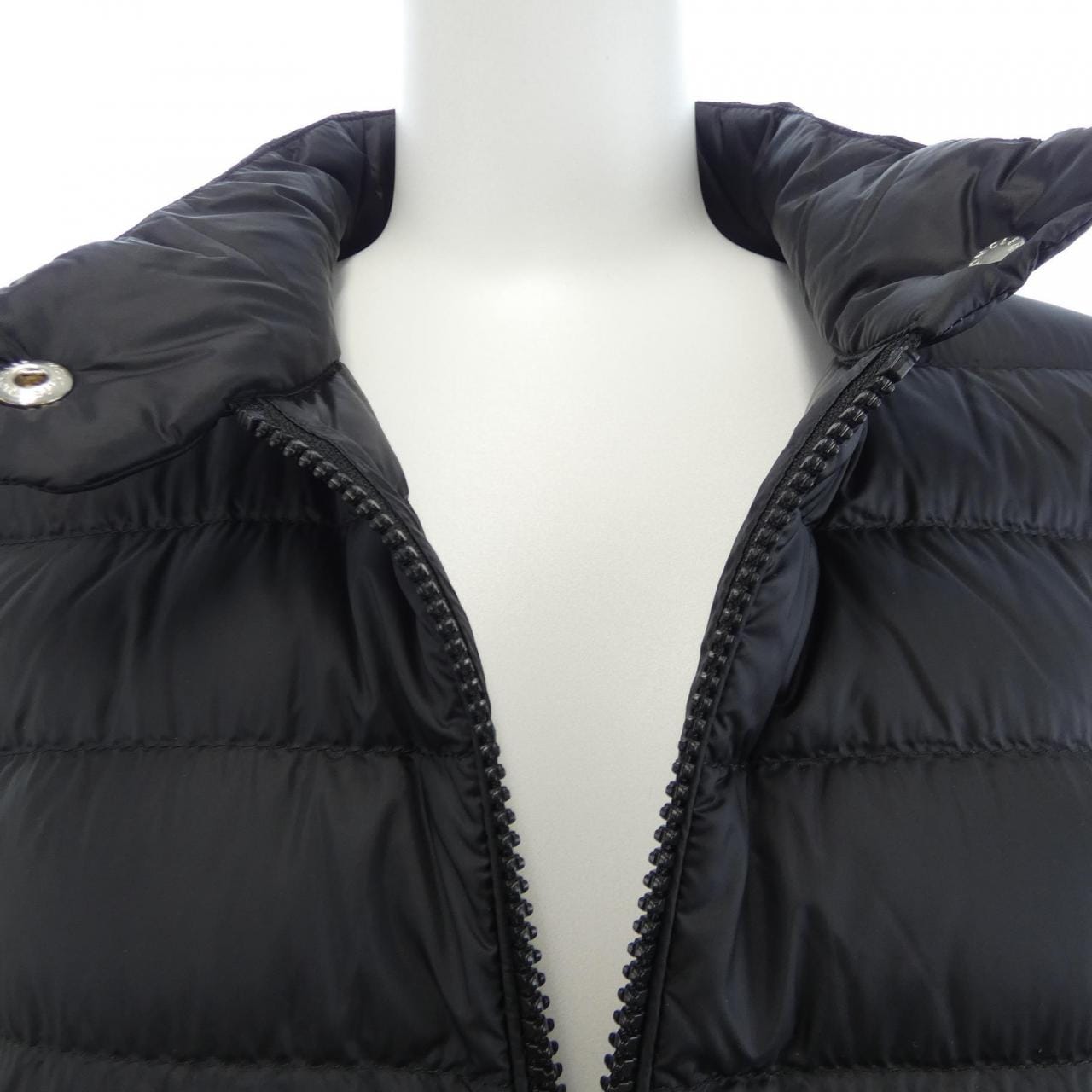 モンクレール MONCLER IGELLE ダウンジャケット