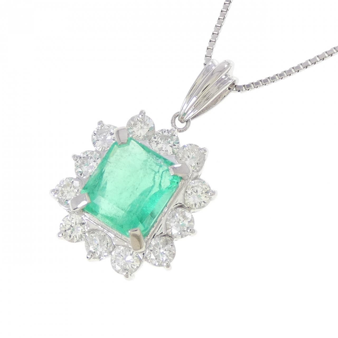 PT900/PT850 エメラルド ネックレス 2.06CT