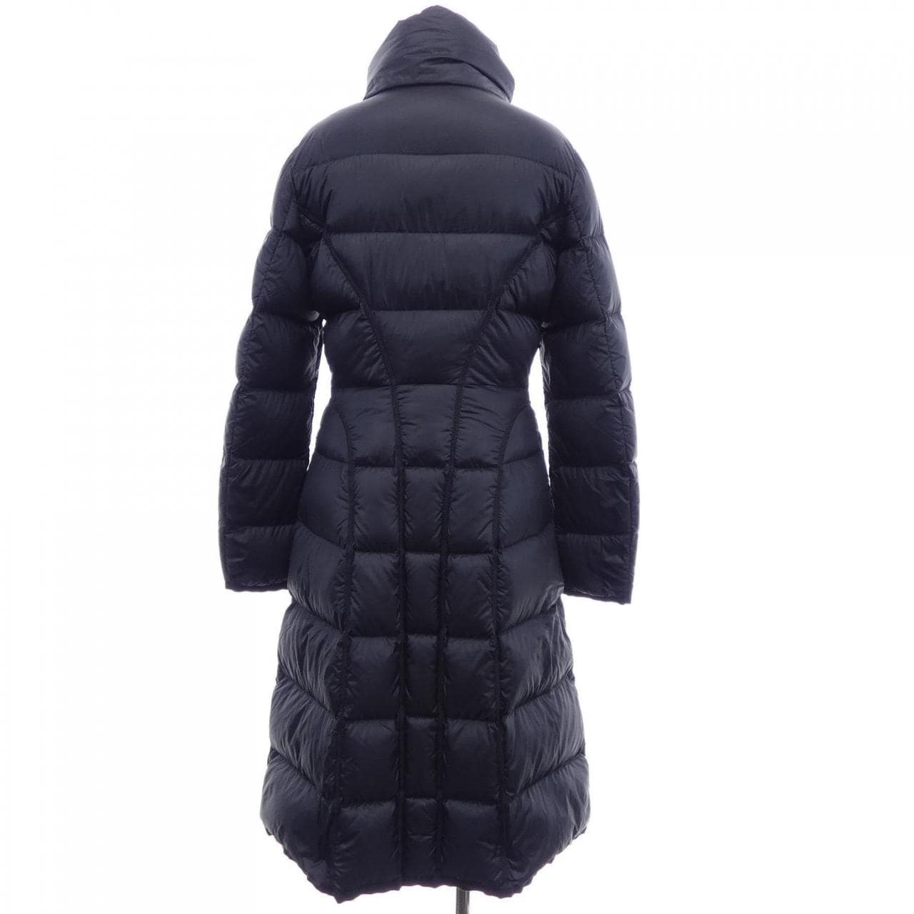 モンクレール MONCLER BELLEVALIA ダウンコート