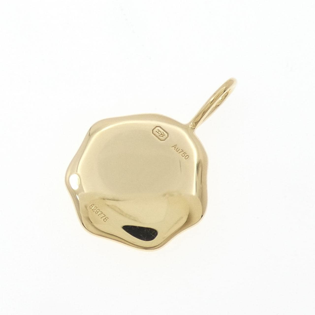 ハリーウィンストン シールド ペンダント