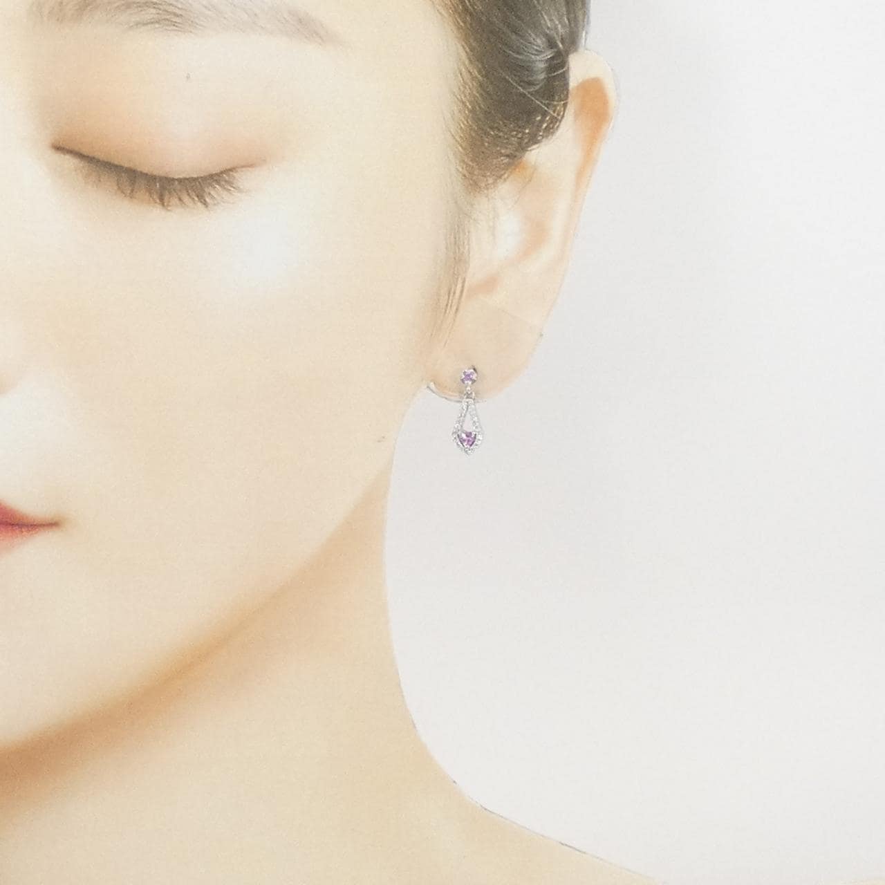 K18WG/K14WG ハート サファイヤ ピアス 0.36CT