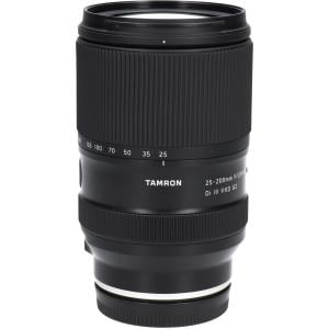 Ｅ２５－２００ｍｍ　Ｆ２．８－５．６Ｄｉ　ＩＩＩ　ＶＸＤ