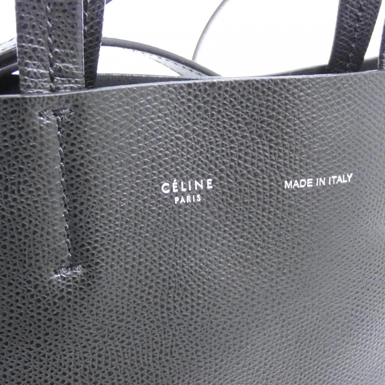 セリーヌ バーティカル カバ スモール 176183XBA バッグ