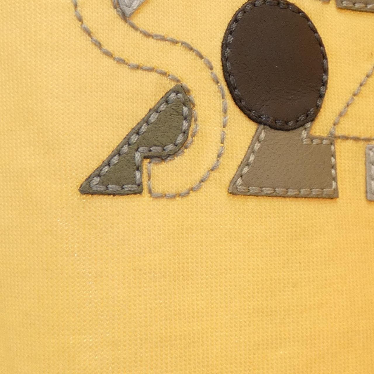 エルメス HERMES Tシャツ
