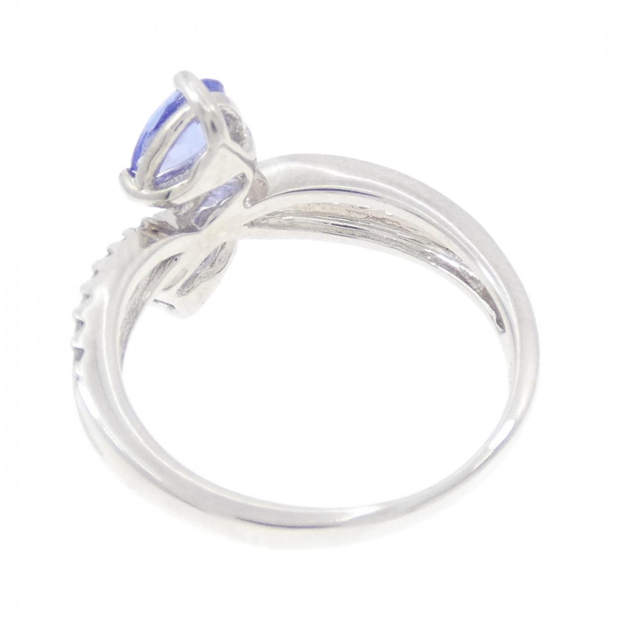 K10WG Tanzanite Ring 0.75CT