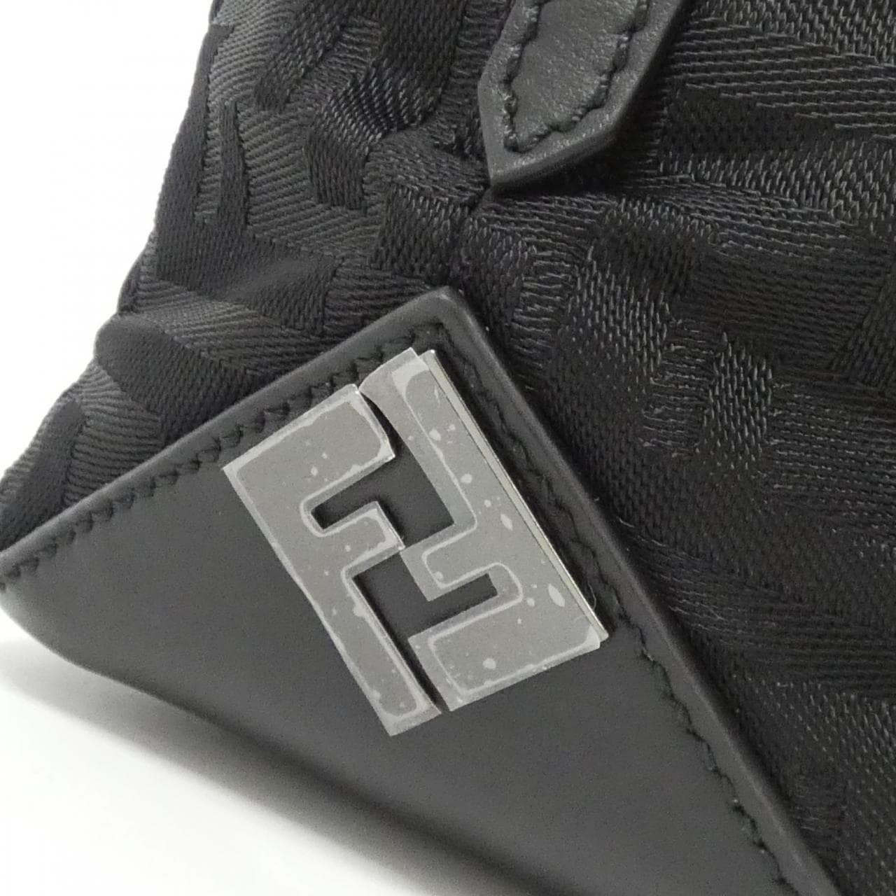 【新品】フェンディ フェンディ ルイ MEDIUM 7VA672 AVC6 バッグ