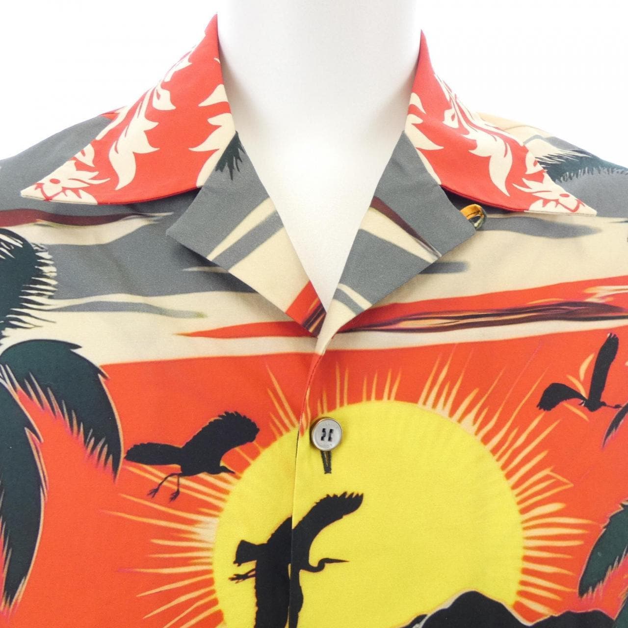 ルイヴィトン LOUIS VUITTON プリントショートスリーブコットンシャツ HRS12WKIS S／Sシャツ