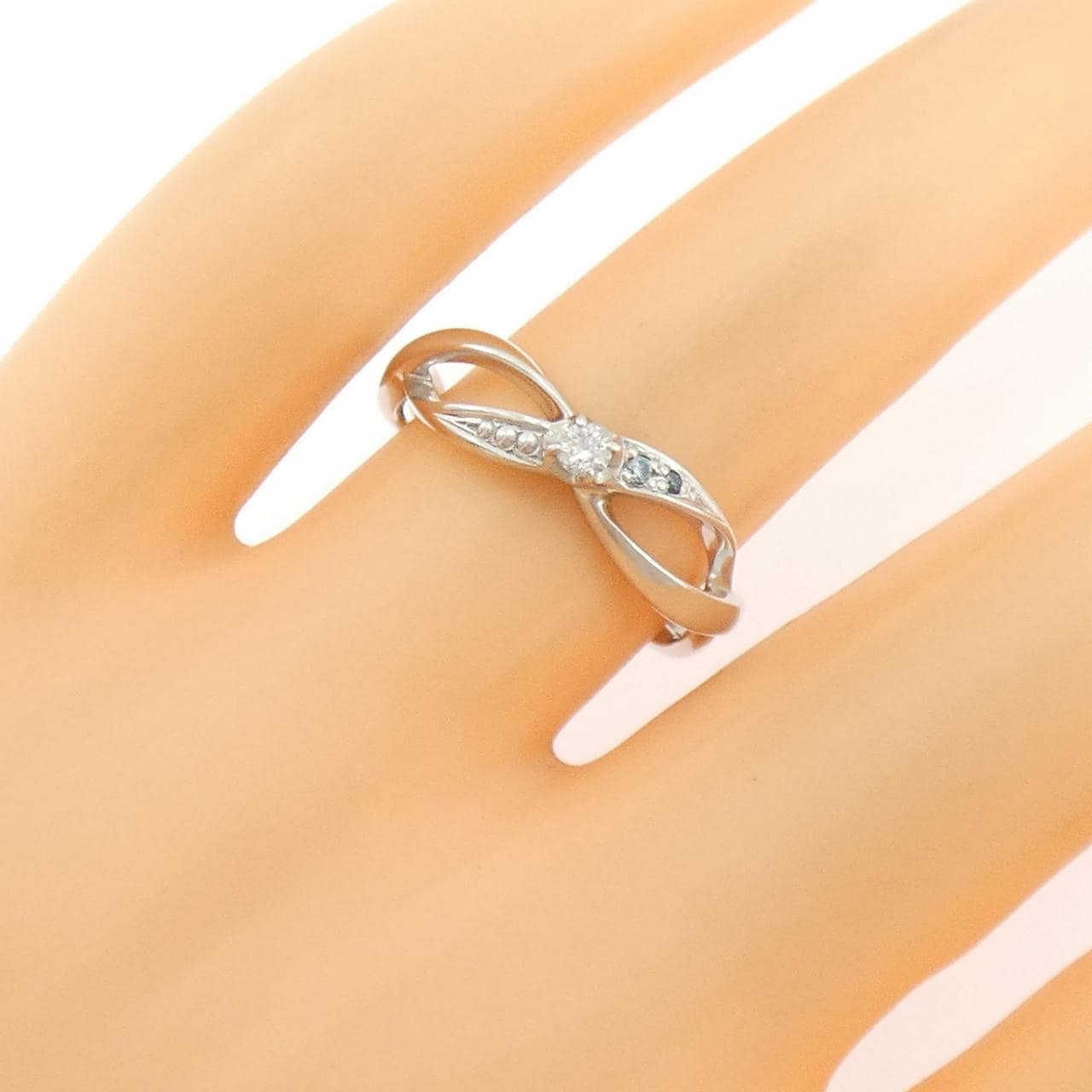 K10WG ダイヤモンド リング 0.06CT