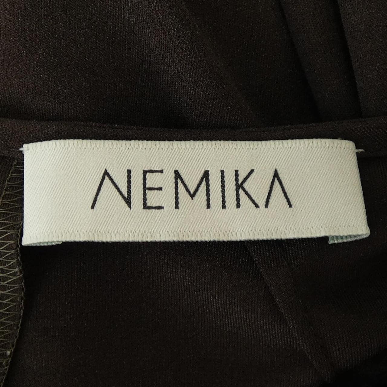 ネミカ NEMIKA トップス