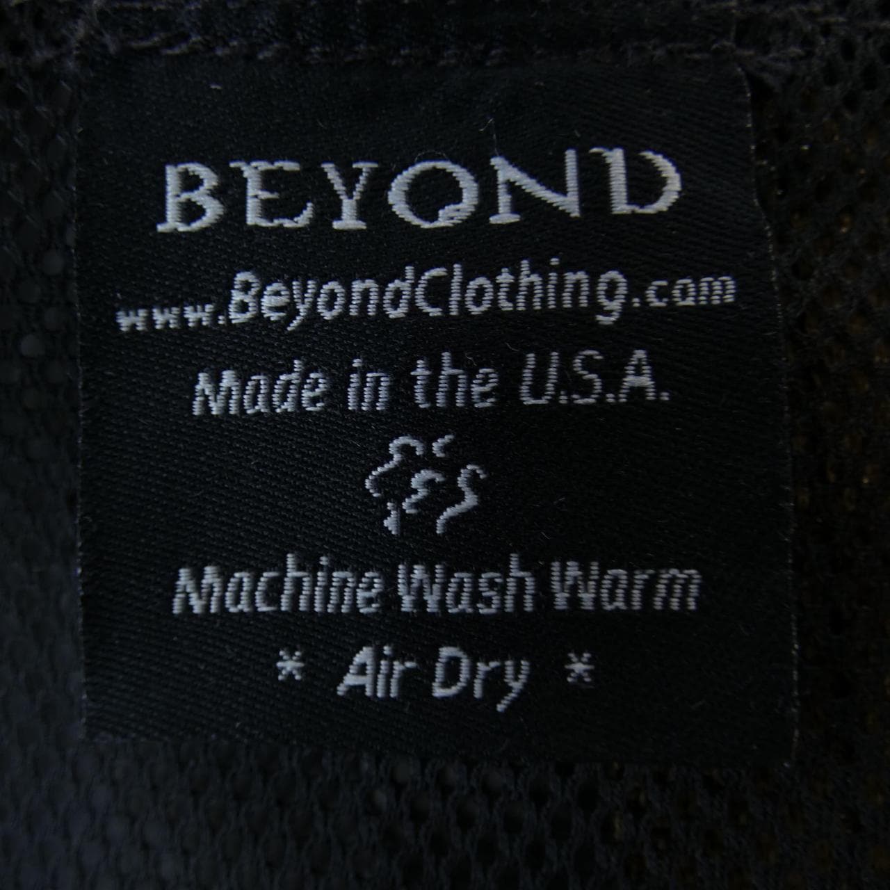BEYOND ジャケット