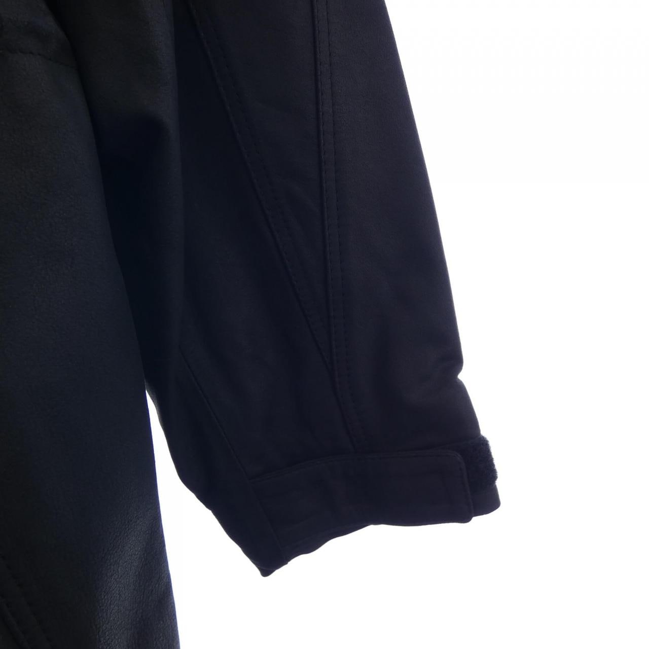 イッセイミヤケ ISSEY MIYAKE ME53LA221 レザーコート