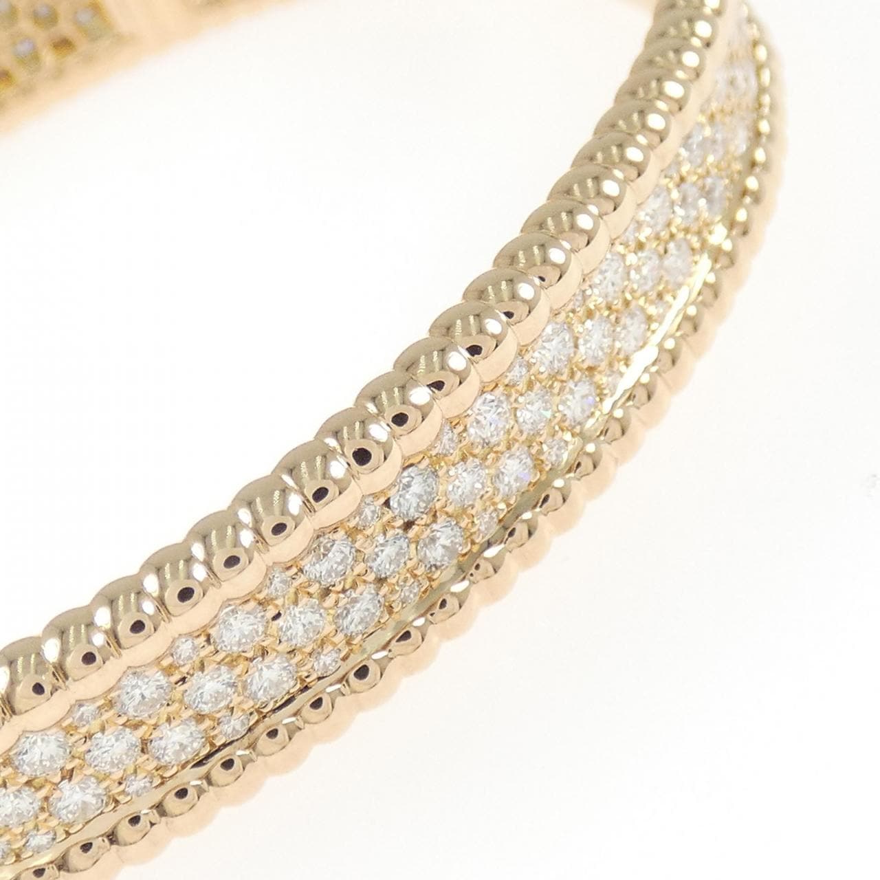 ヴァンクリーフ&アーペル ペルレ ダイヤモンド  ミディアム バングル