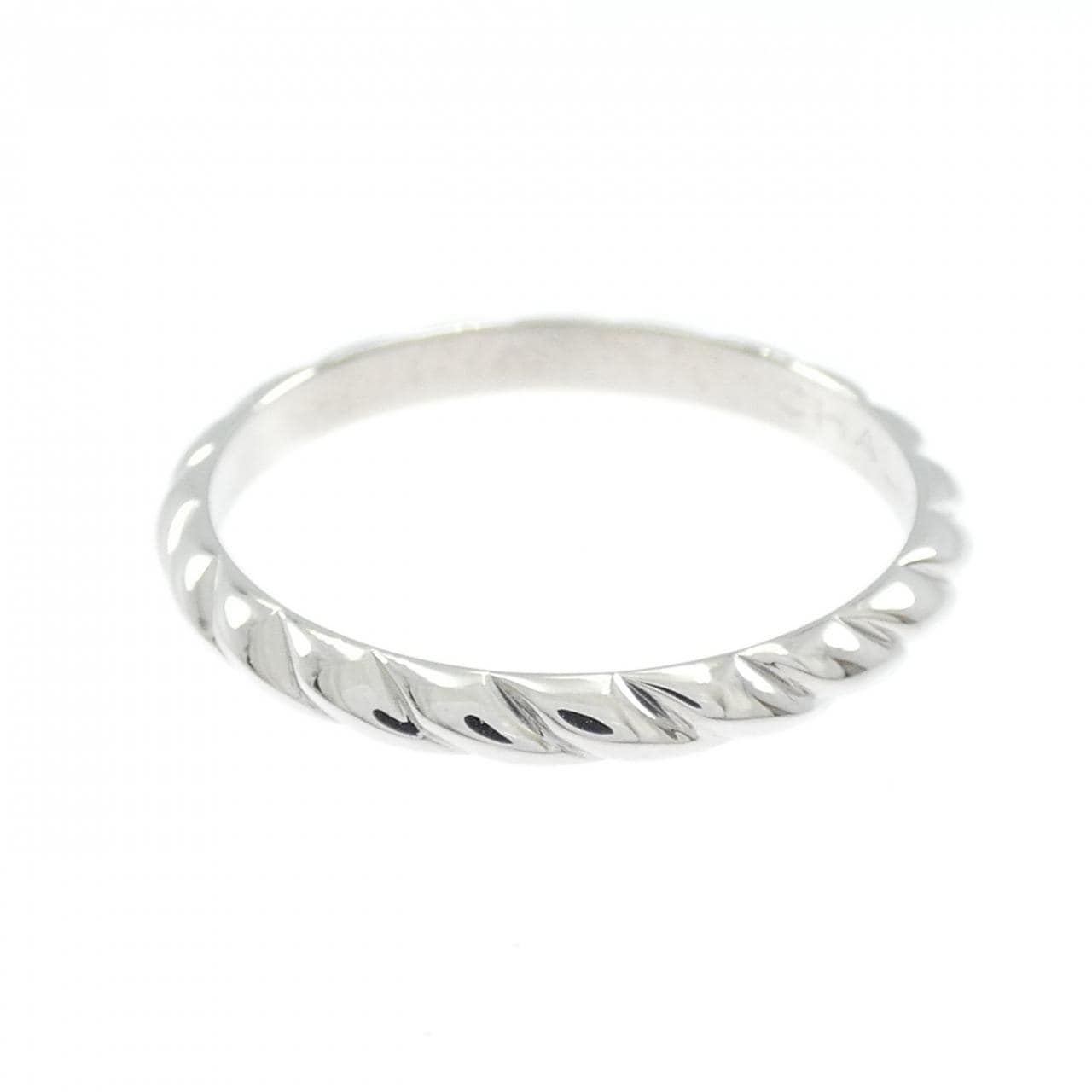 ショーメ トルサード リング