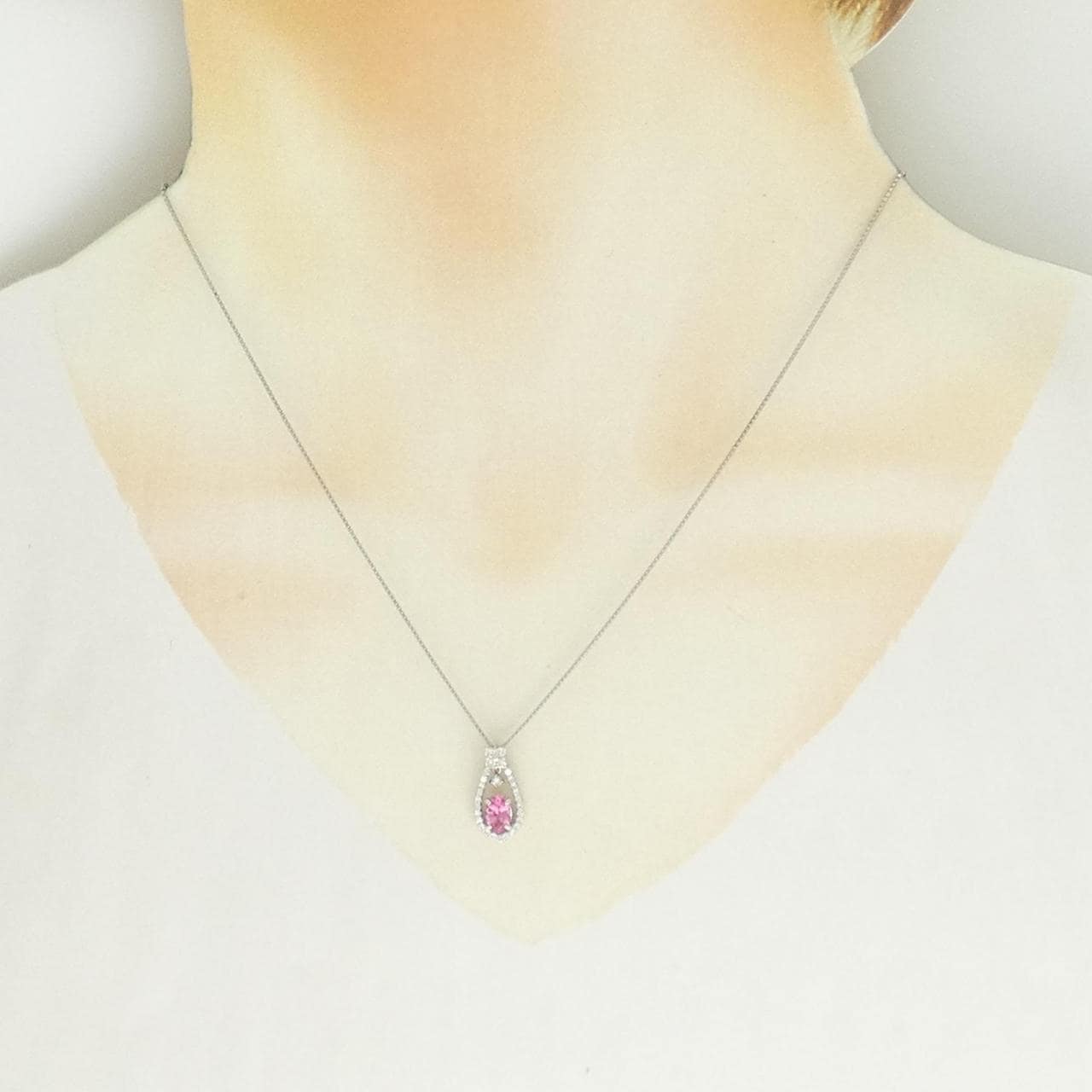 PT900/PT850 スピネル ネックレス 0.46CT