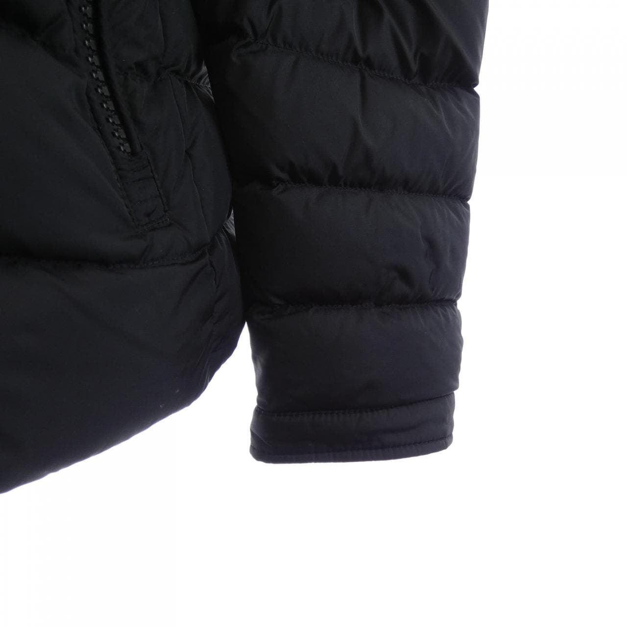 モンクレール MONCLER AMIOT ダウンジャケット