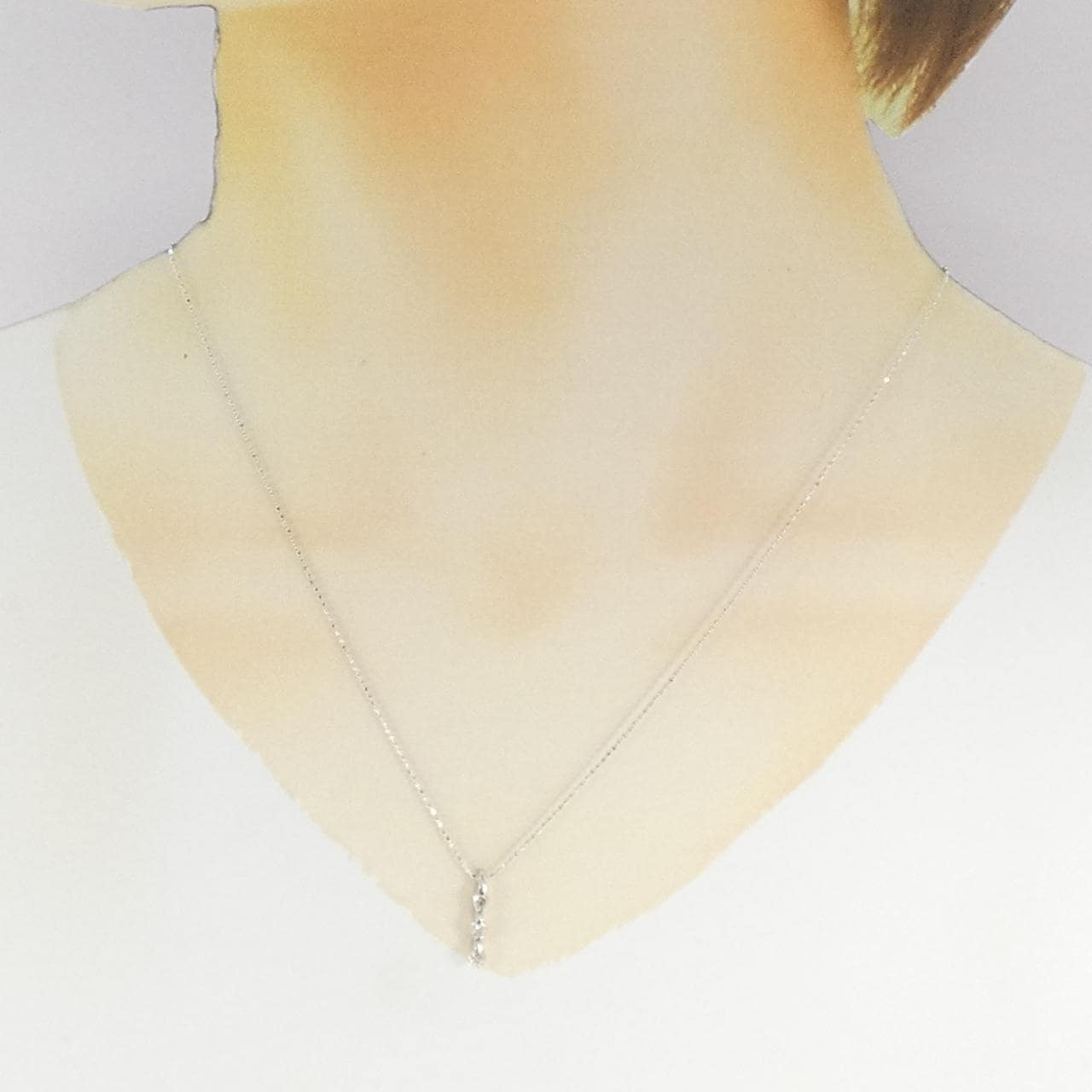 K18WG スリーストーン ダイヤモンド ネックレス 0.30CT