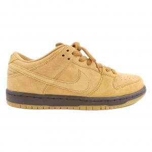 ナイキ NIKE スニーカー