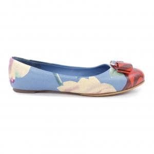 サルヴァトーレフェラガモ SALVATORE FERRAGAMO フラットシューズ