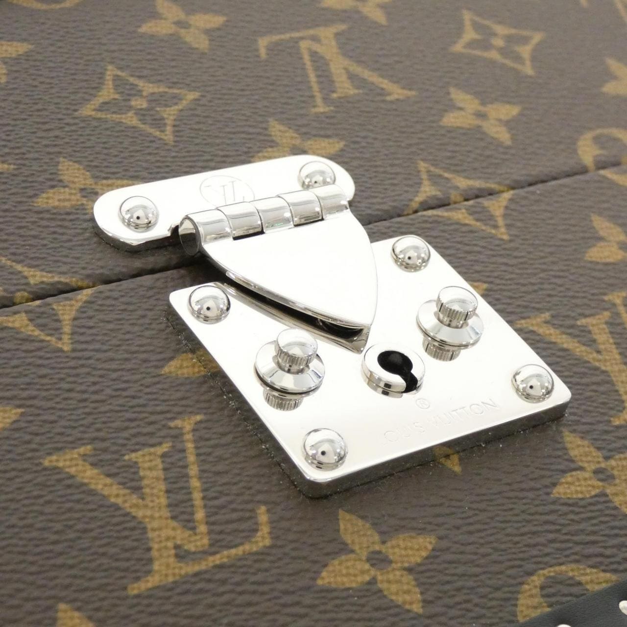 Louis Vuitton 四角い皿専用ボックス付き
