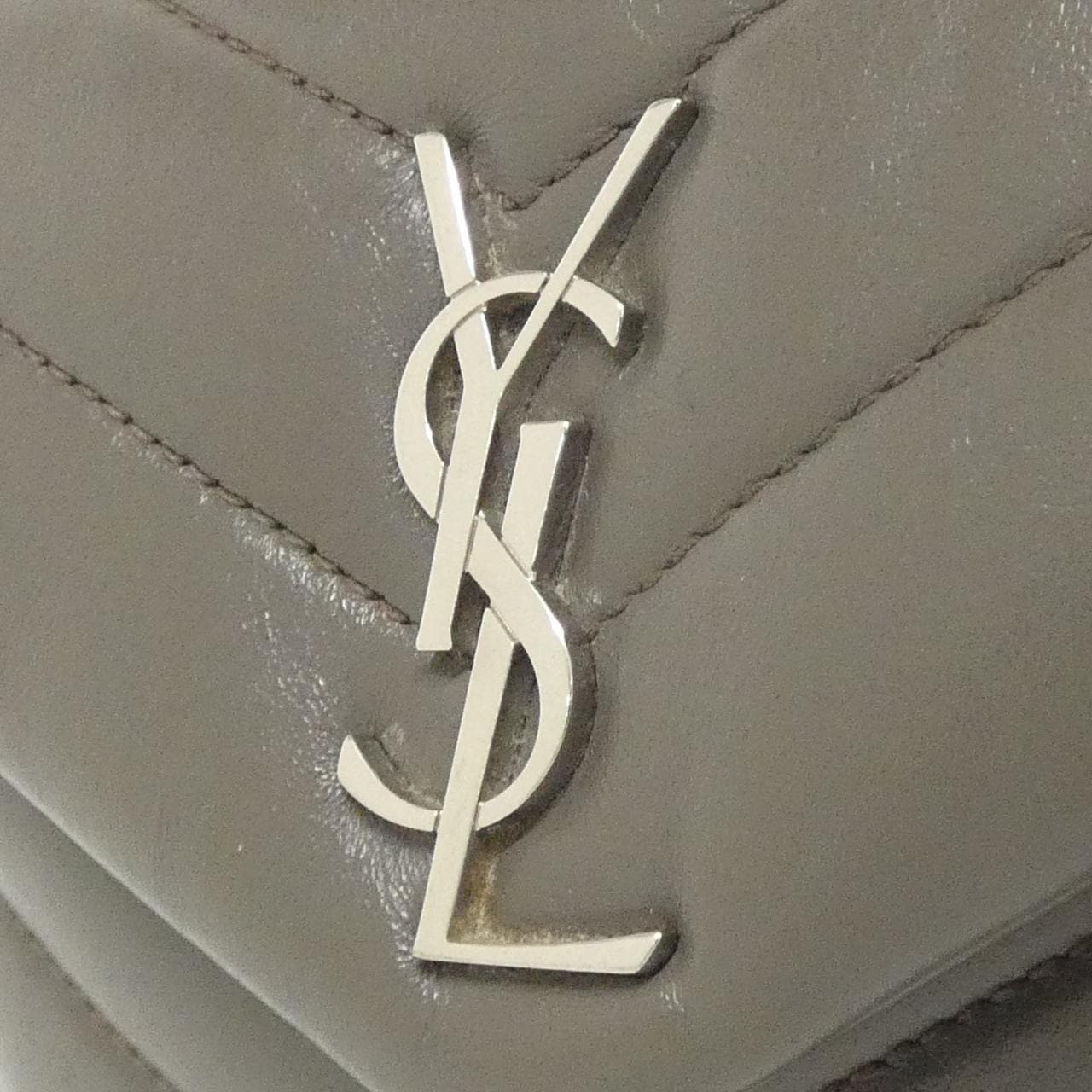 サンローラン ルル トイ バッグ 467072 DV706 ショルダーバッグ