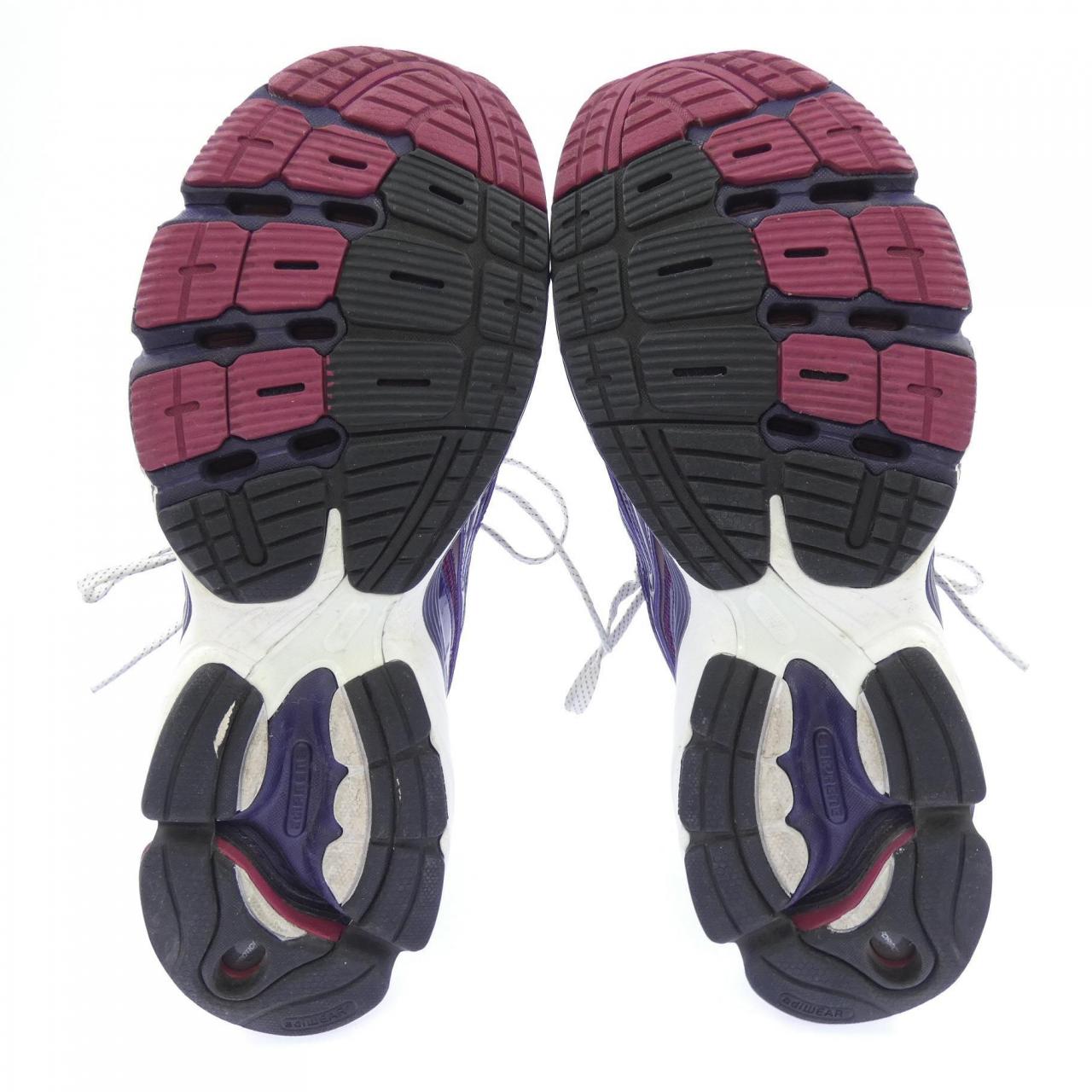 アディダス ADIDAS JH6362 スニーカー