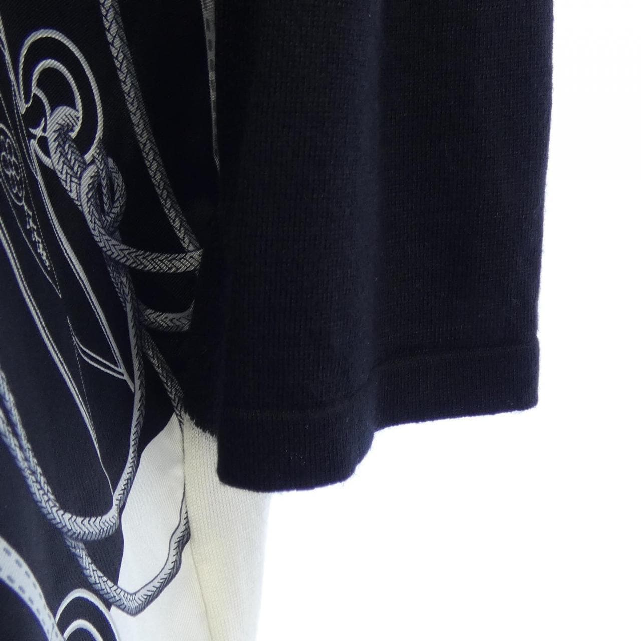 エルメス HERMES CLIQUETIS FINESSE MULTI 2E2805D6 ツイルレーヌ トップス