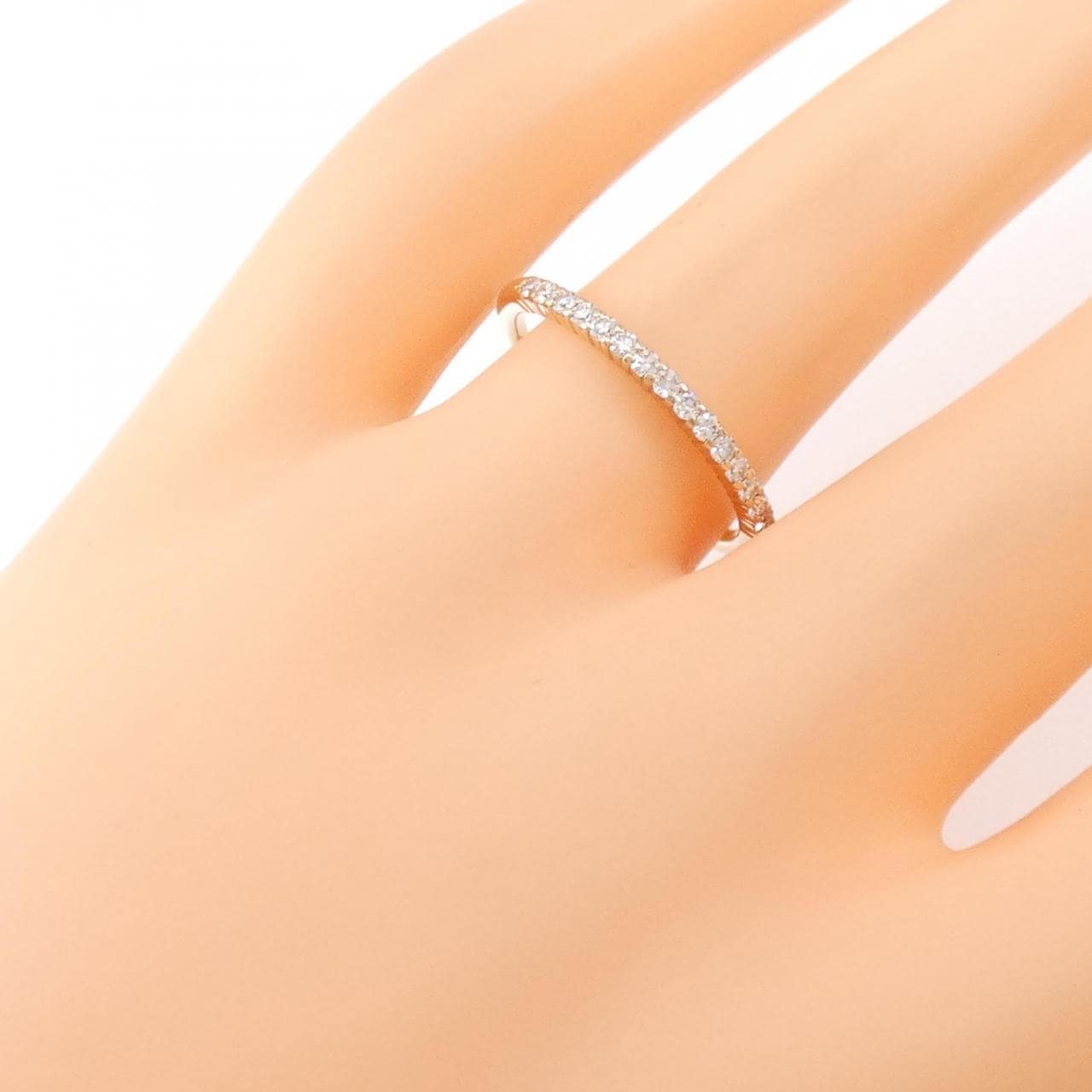 swa Diamond ring