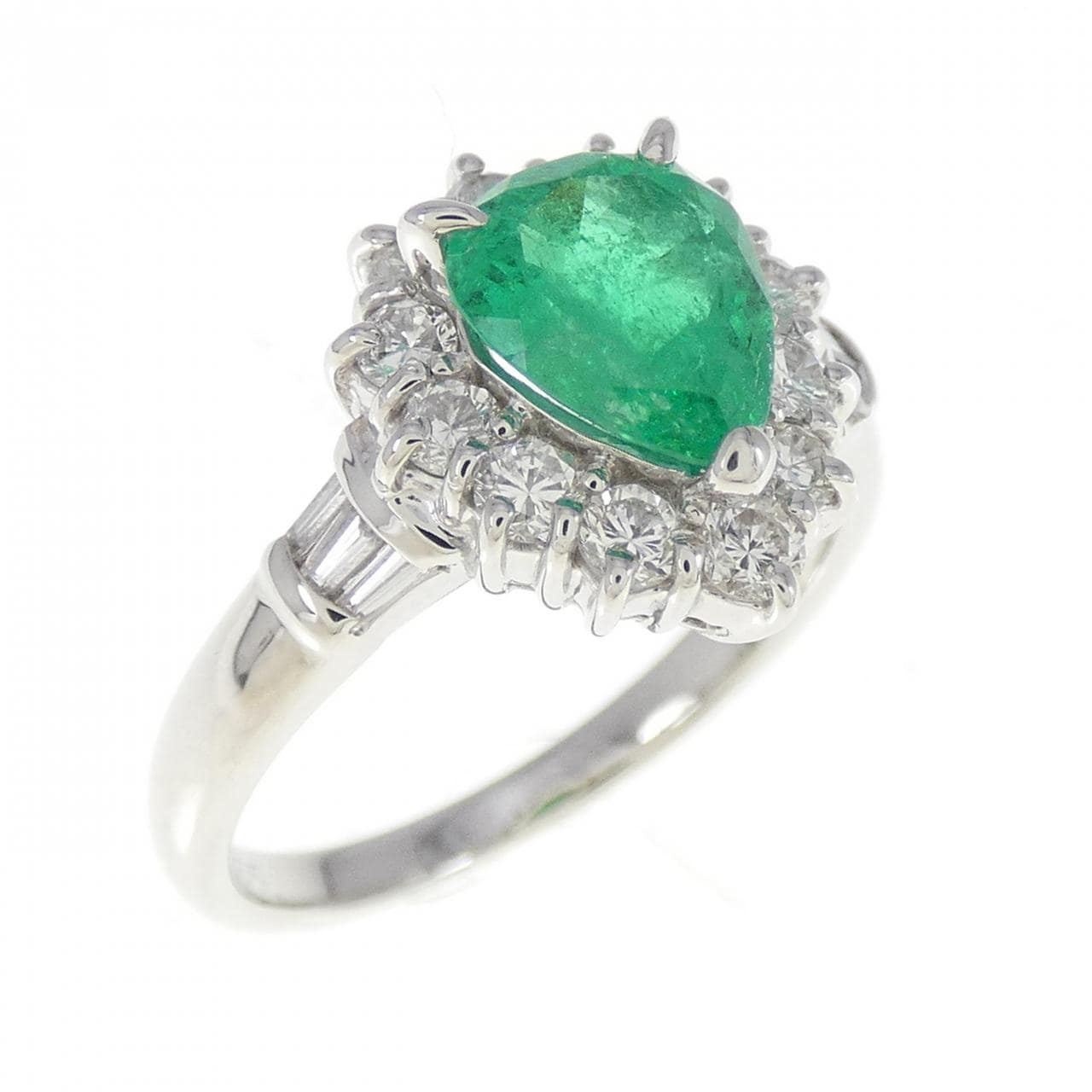 PT900 Emerald Ring 1.061CT