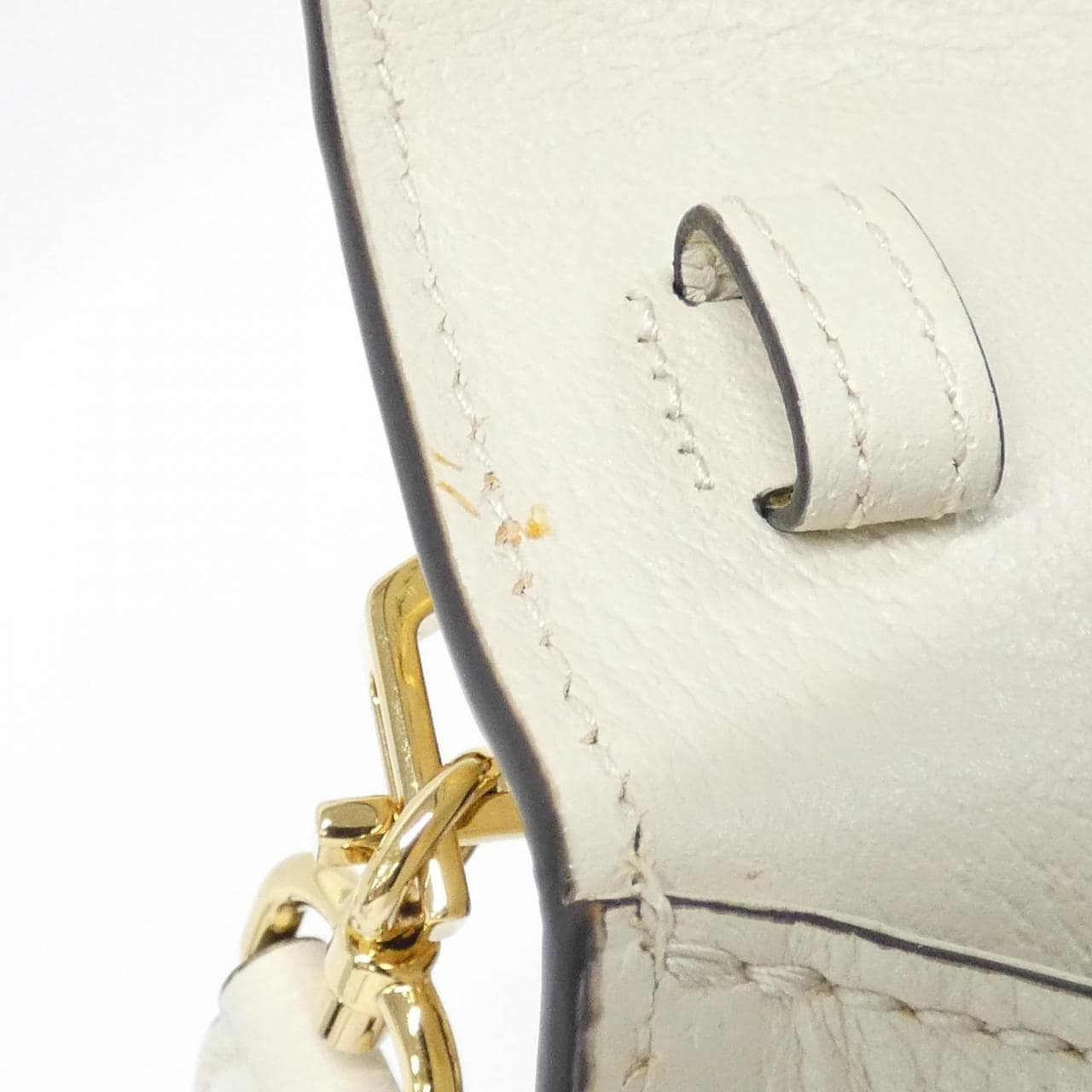 グッチ SYLVIE 470270 バッグ