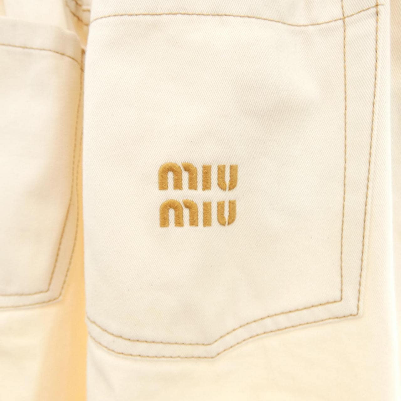 ミュウミュウ MIU MIU MIUMIUロゴ GWP419 S231 13WH ジーンズ