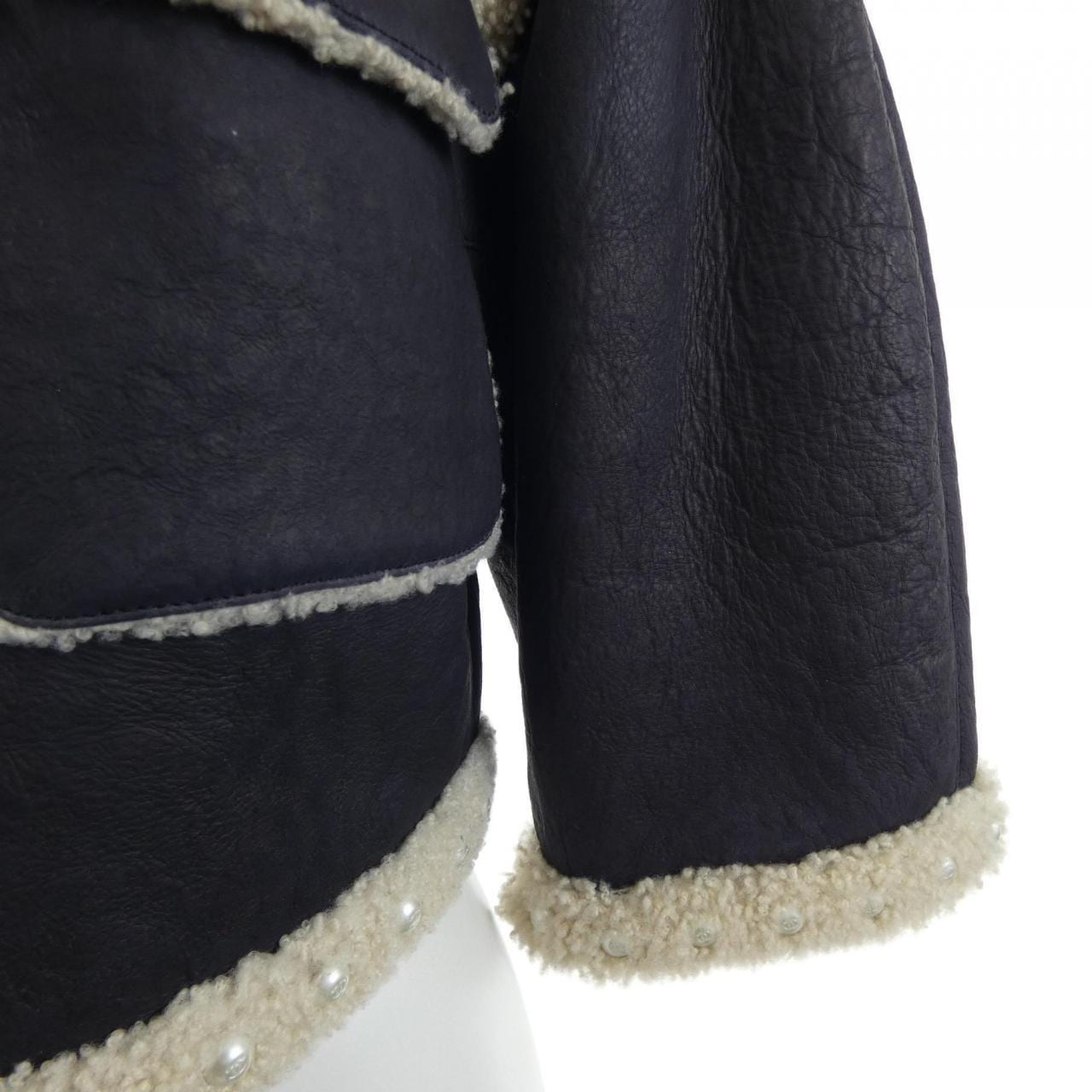 シャネル CHANEL P49900C00261 14B ムートンジャケット