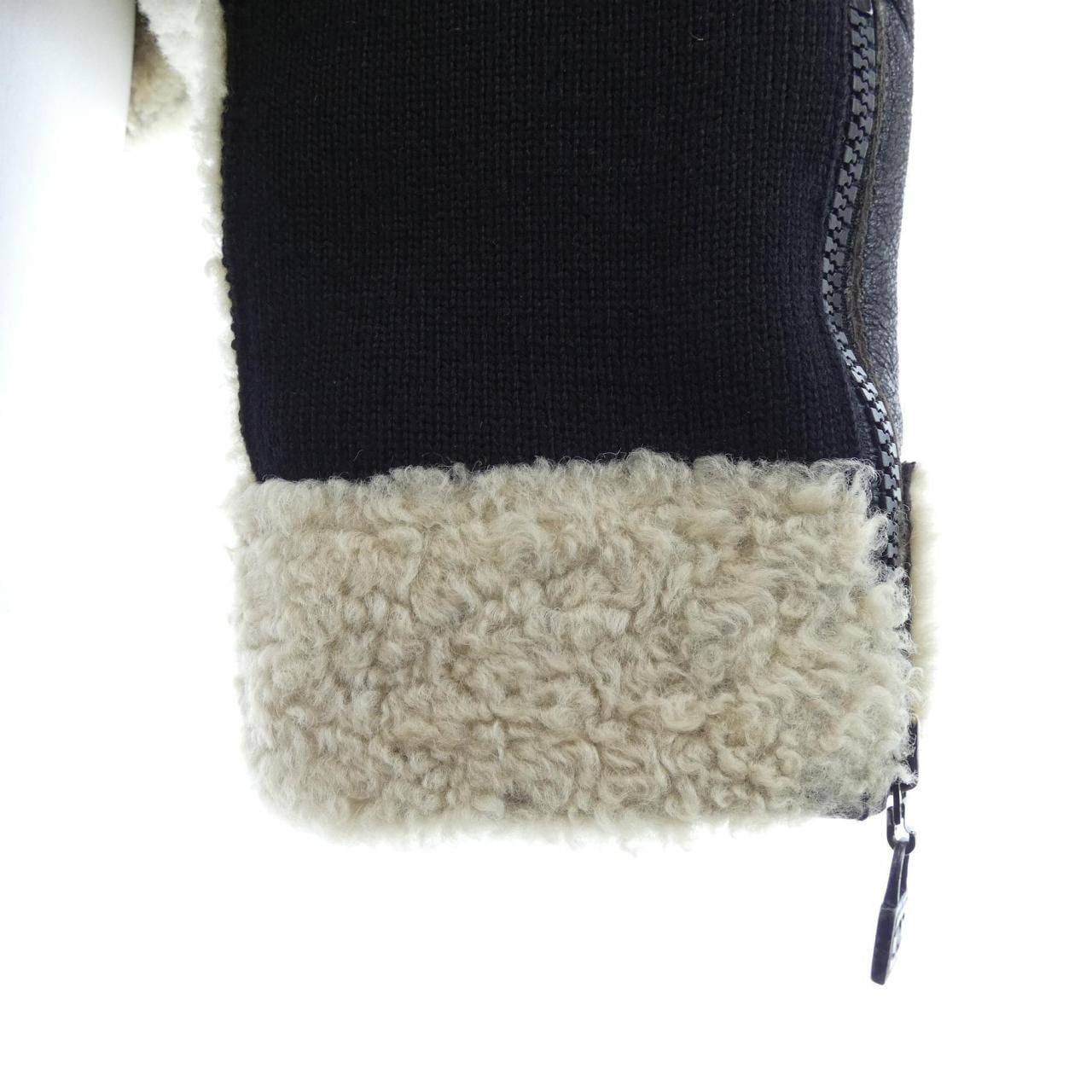 シャネル CHANEL P33734W04172 08A ムートンジャケット