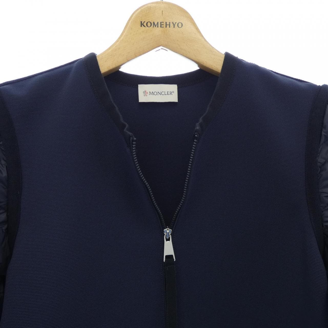モンクレール MONCLER 10938496900 ダウンジャケット